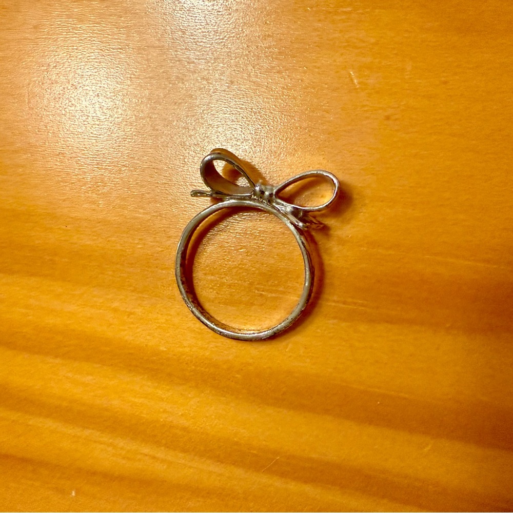 Kate Spade Silver Bow Minimalist Ring